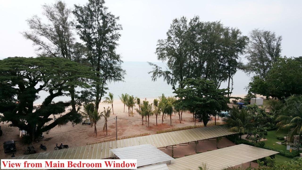 海滨-泳池海景公寓 峇都丁宜 外观 照片